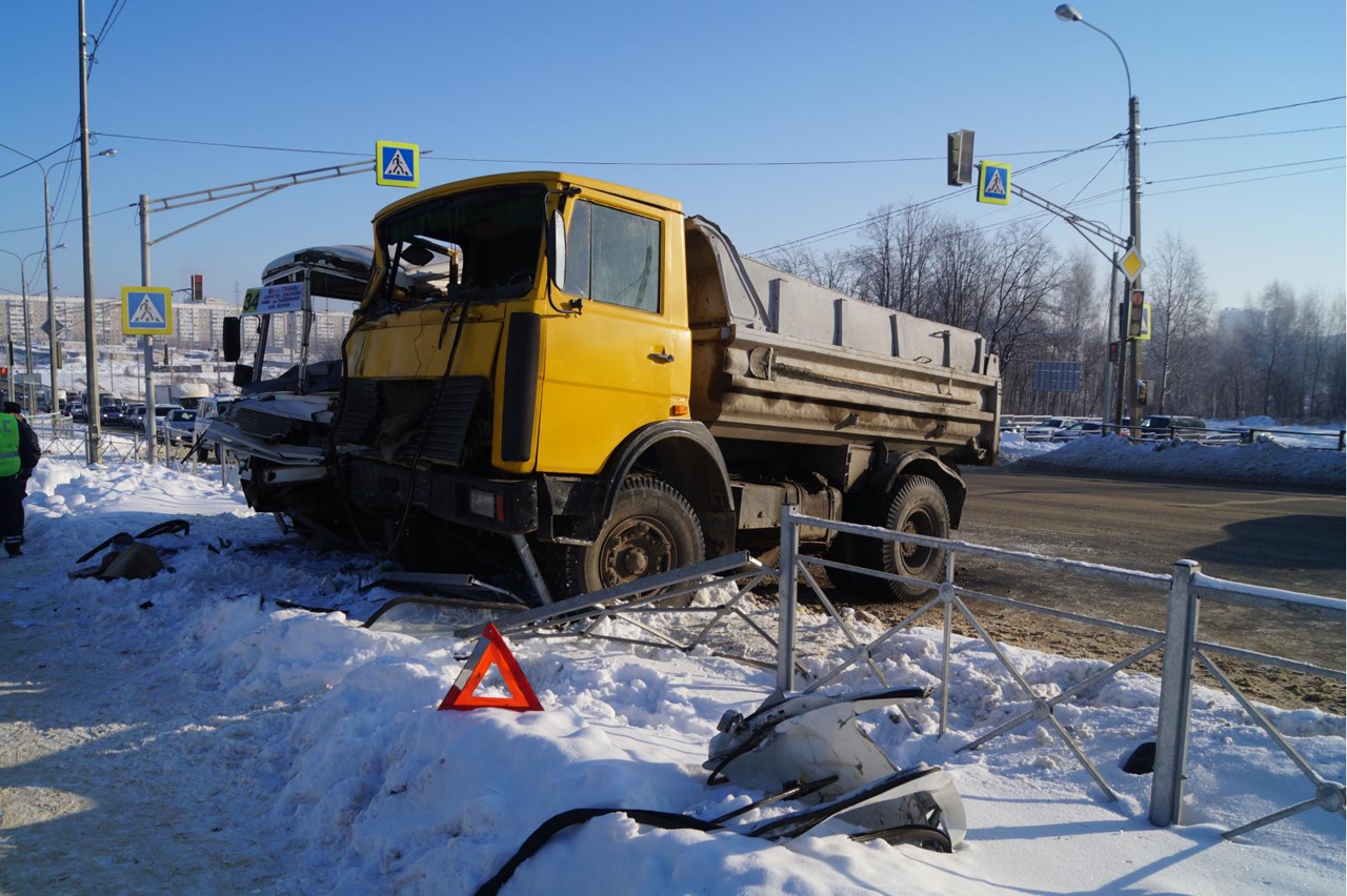 ДТП МАЗ 5551